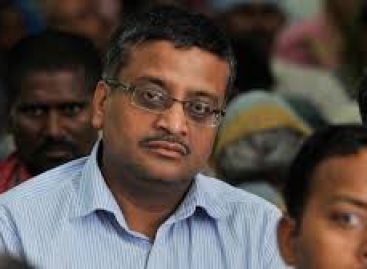 आईएएस अधिकारी अशोक खेमका ने दी सीएए-एनआरसी को चुनौती