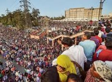 यह दौर देश के इतिहास के एक अविस्मरणीय काले अध्याय के रूप में याद किया जाएगा ! भारत के इतिहास में प्लेग और स्पेनिश फ्लू से होने वाली मौतों