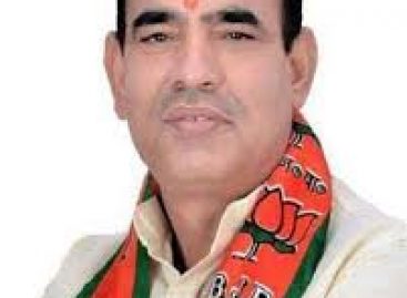 परिवहन मंत्री मूलचंद की नई नौटंकी, महिलाओं की गुलाबी बसें