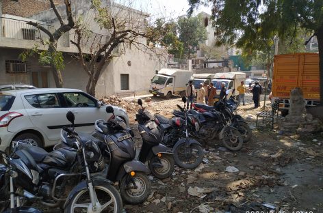 नेशन हट पर राजनीतिक- प्रशासनिक  दबाव: भूमाफिया ने कसा शिकंजा