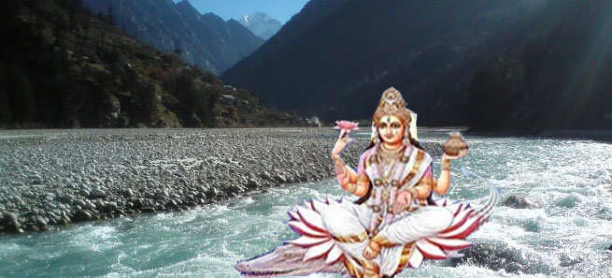 राष्ट्रीय औद्योगिक अनुसंधान परिषद से सम्बन्धित एक संस्था ‘नीरी’ ने अपने एक प्रोजेक्ट में गंगा के पानी की जांच की थी और पाया था कि गंगा के पानी में या वहां की मिट्टी में विषाणु या जीवाणु मुक्त होने के कोई प्रमाण नहीं मिले हैं।