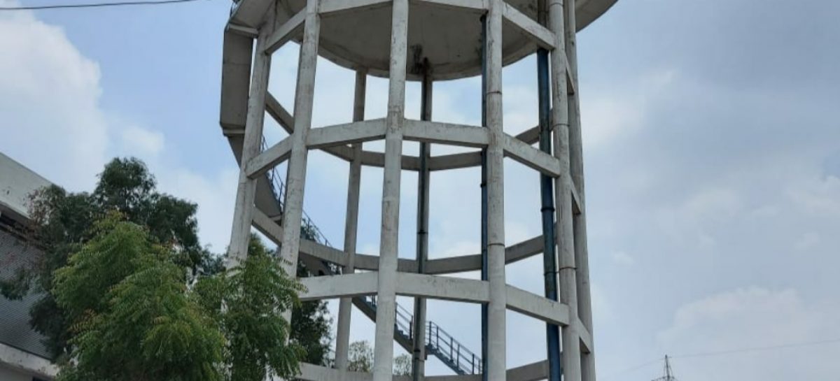 खट्टर राज में पानी को तरसते लोगों को मिली खाली टंकियां….