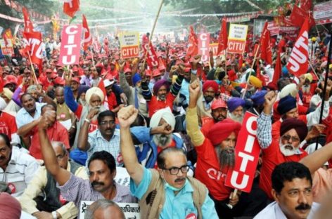 धंधेबाज़ नेता बेचने लगे मज़दूरों को…