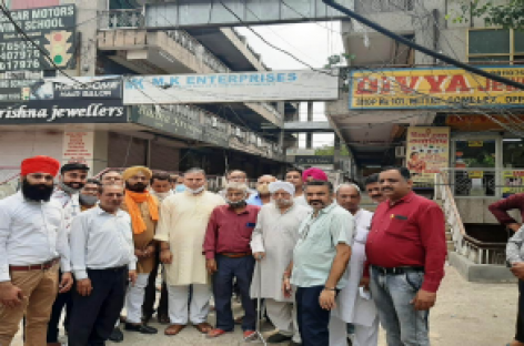 करीब एक वर्ष पूर्व सीमा त्रिखा से विधानसभा चुनाव हार चुके कांग्रेसी उम्मीदवार विजय प्रताप ने, लगता है, हथियार नही डाले हैं…