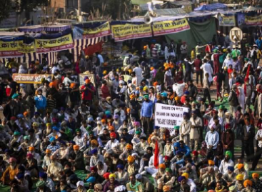 किसान आन्दोलन के समय ट्रेड यूनियनों की अनुपस्थिति…