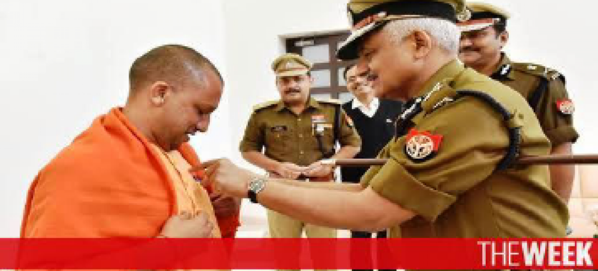क्या मजबूत शासन का मतलब मजबूत के लिए शासन होता है? मोदी के लेबर कोड और किसान कानून इसी की बानगी हैं।