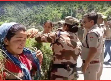 उत्तराखंड सरकार को महंगा पड़ा महिला की पीठ से घास का गठ्ठर उतारना