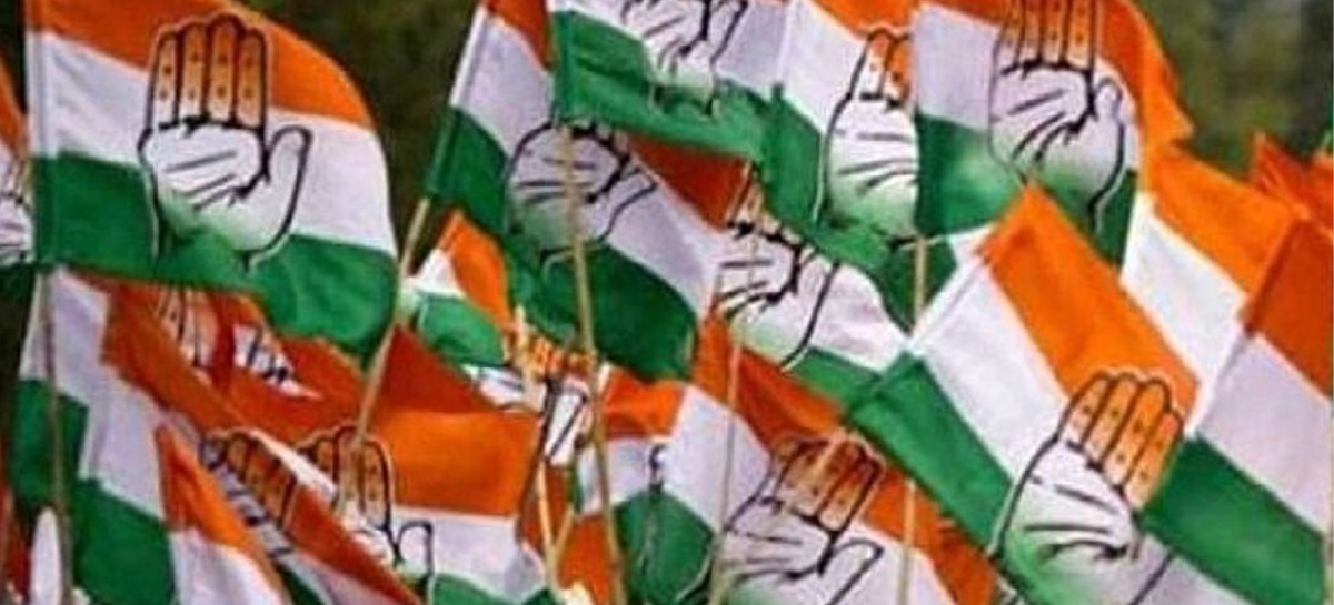 कांग्रेस के वरिष्ठ नेता इंद्रजीत गोराया ने साथियों के साथ पहुंच कर विकलांगों को समर्थन दिया