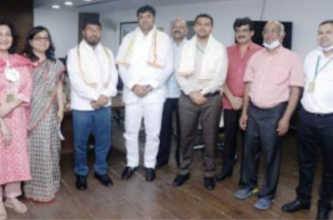 ईएसआईसी मेडिकल कॉलेज का केन्द्रीय मंत्री ने किया दौरा