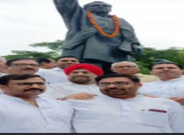 राजीव गांधी ने देश की एकता के लिए जीवन का बलिदान दिया पूर्व पीएम राजीव गांधी की जयन्ती पर हुईं सर्व धर्म प्रार्थना, दी  श्रद्धाजंलि