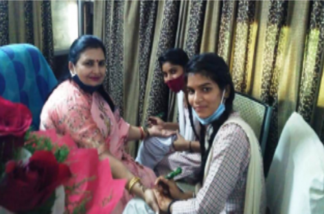 डीसी ने डीईओ मुनीष को जारी  किया नोटिस, भागी छुट्टी पर