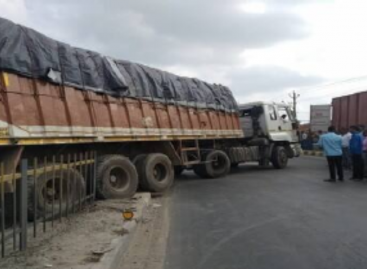 27 लाख की क्रेन आयेगी तो सडक़ों से जाम हटेगा