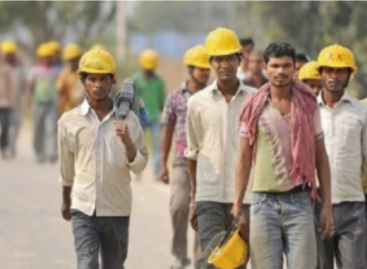 मज़दूर,लेबर कोड्स का विरोध क्यों कर रहे हैं