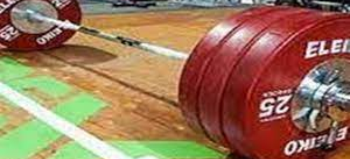 स्ट्रैन्थ लिफटिंग एसोसिएशन द्वारा सब जूनियर एवं सीनियर मैन एवं वूमैन प्रतियोगिता का किया गया आयोजन