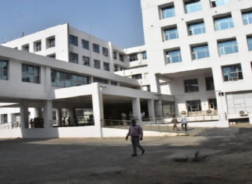 अटल बिहारी मेडिकल कॉलेज में 242 पैरामेडिकल पद खाली