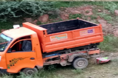 शहर की सफाई के लिए जरूरी वाहनों की सर्विस भी नहीं करा रहा निगम प्रशासन