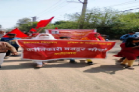 23 मार्च-शहीद दिवस गोरे अंग्रेजों से ही नहीं काले अंग्रेजों से भी आज़ादी पाने के लिए प्रेरित करता रहेगा