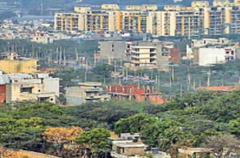 निजी बिल्डर को फायदा पहुुंचा रही है खट्टर सरकार