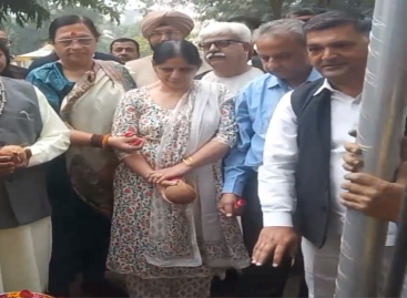 पुरानी की सुध नहीं ली, नई लाइटें लगाकर लूटी वाहवाही