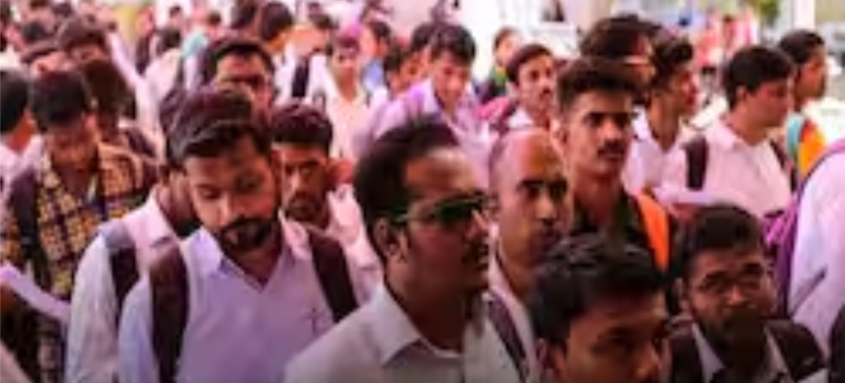 हरियाणा सरकार का एक और पाखंड : उच्च शिक्षित युवाओं का डेटा करा रही तैयार