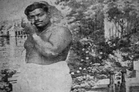 शहीद चन्द्रशेखर आजाद को किया नमन