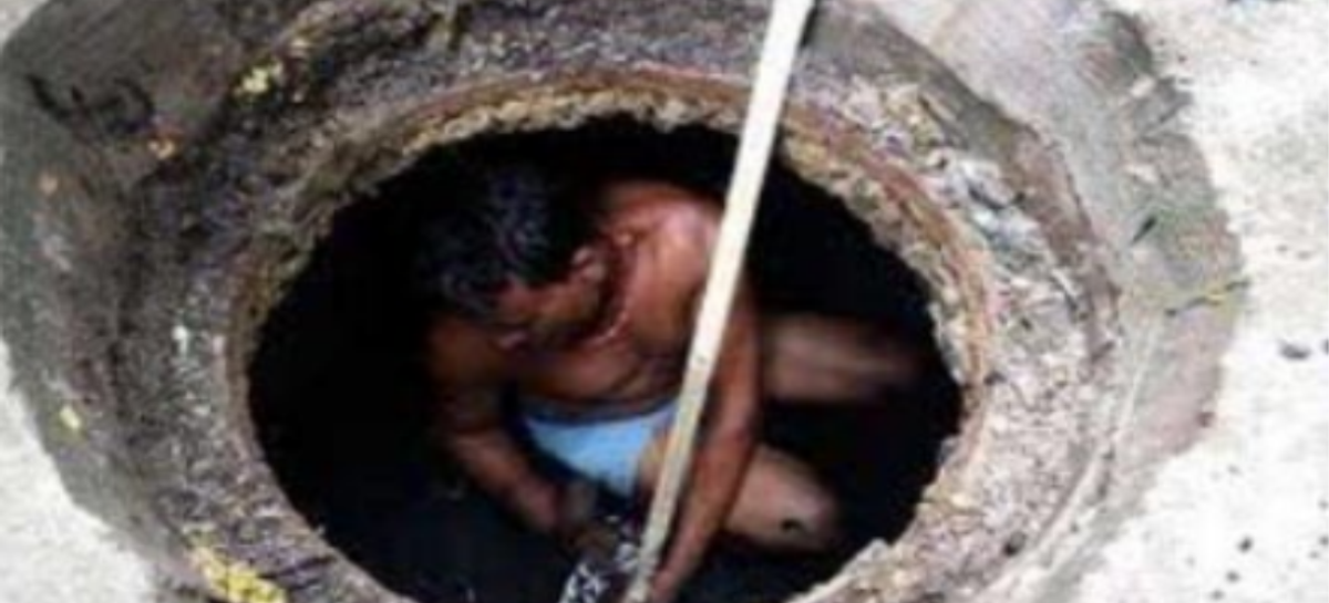 दस साल में सीवर लाइन तो डाली नहीं गई, अब किया जा रहा कार्रवाई का पाखंड