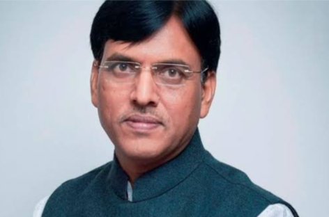 ईएसआईसी मुख्यालय में चला मंत्री का टोरा हरामखोरों में मची भगदड़, वीआरएस के दिए नोटिस