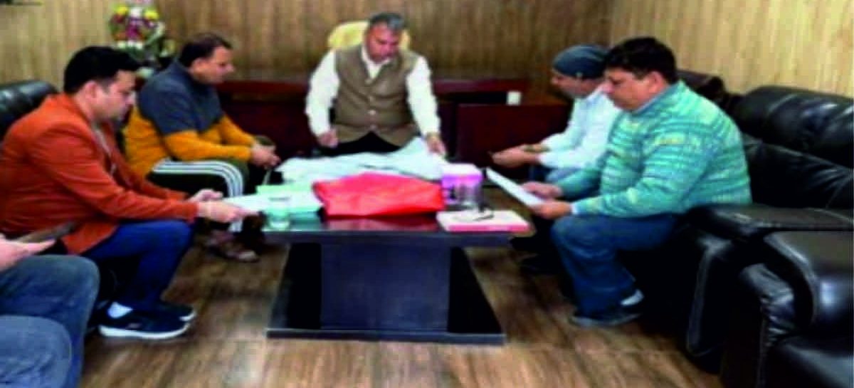 नगर निगम चुनाव : कांग्रेस को तलाशने पड़ रहे उम्मीदवार