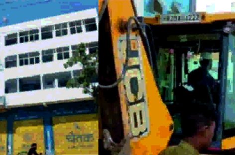 विधायक है या गुंडा, अतिक्रमण के नाम पर तुड़वा दिया विकलांग का आवंटित बूथ