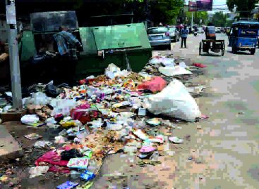 हर जगह गंदगी-कूड़े के ढेर, निगम चला स्वच्छता सर्वेक्षण कराने