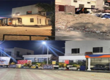 गुणगान करवाना चाहते हैं अधिकारी
