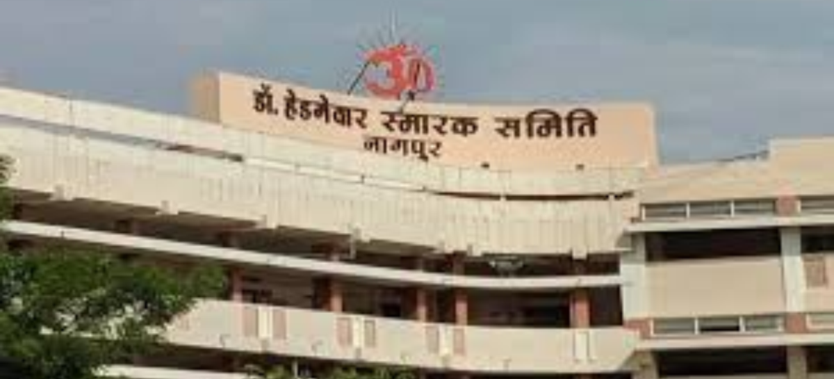 आरएसएस मुख्यालय में मोदी : क्या यह संघम शरणं गच्छामि है?