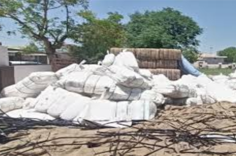 मंडी में नहीं पहुंचा बारदाना, कहां लेने जाएं…