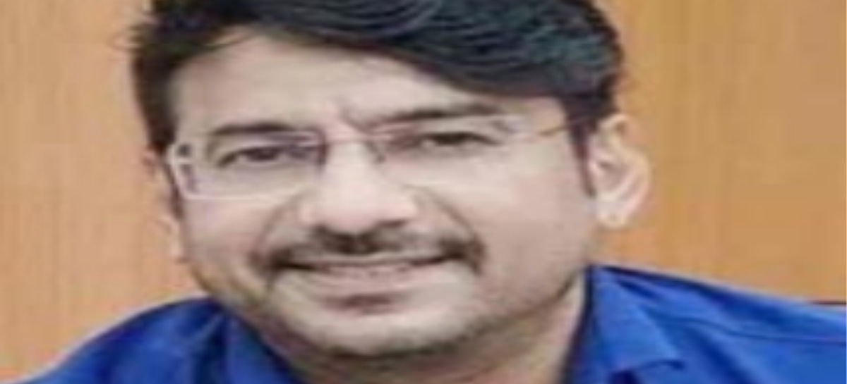 सीएम के ओएसडी गजेंद्र फौगाट पर पिछले सात महीने से बिना सेवा विस्तार लाखों रुपये लुटा रही सरकार