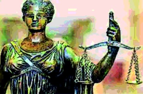 सच्चे भारतीय की खोज में न्यायपालिका