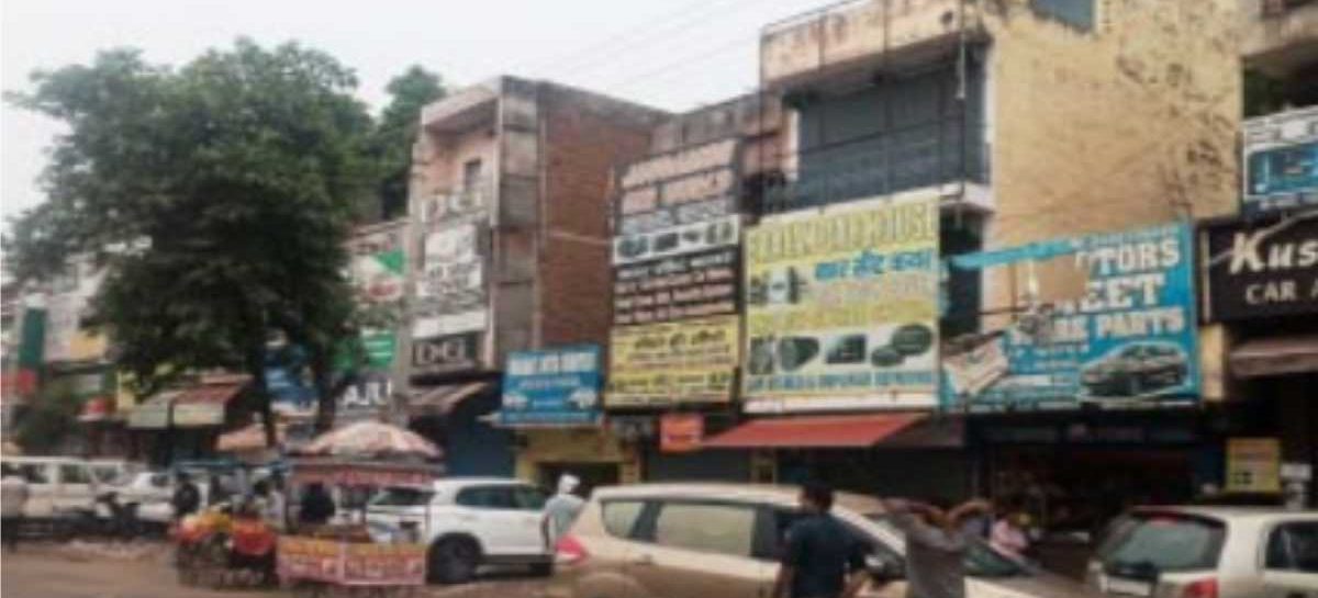 ऑटो मार्केट: गिरे मनोबल से नहीं लड़ी जाती लड़ाई