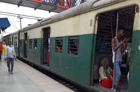 दिल्ली-फरीदाबाद के बीच चलने वाली शटल सेवा का हुआ बेड़ा गर्क