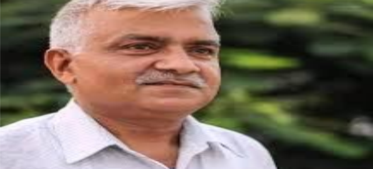आरटीआई ने उतारा आरएसएस का नकाब