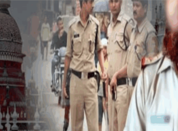 सुरक्षा की मजबूती के नाम पर पुलिस ने खंगाले मुस्लिमों के ठिकाने