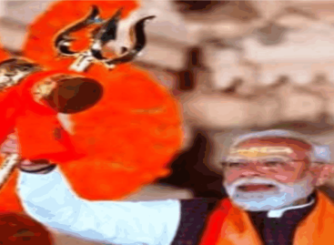 मिथक कथाओं के अनुसार शिव का त्रिशूल दो ही लोग अपने हाथों में संभाल सकते हैं, स्वयं शिव और दूसरी उनकी अर्धांगिनी शक्ति (पार्वती)