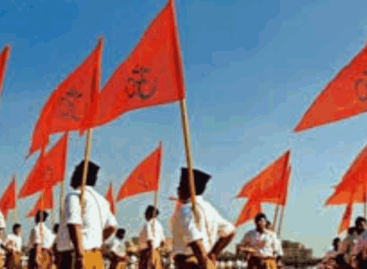 संघ के अवलोपीकरण की भागवत की उलटबांसी!