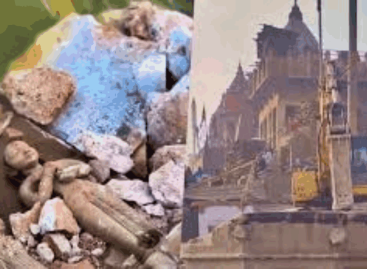 काशी में मूर्तियों की तोडफ़ोड़