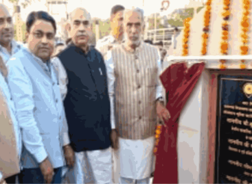 विकास नहीं लूट कमाई की योजनाओं का शिलान्यास कर रहे केंद्रीय मंत्री गूजर