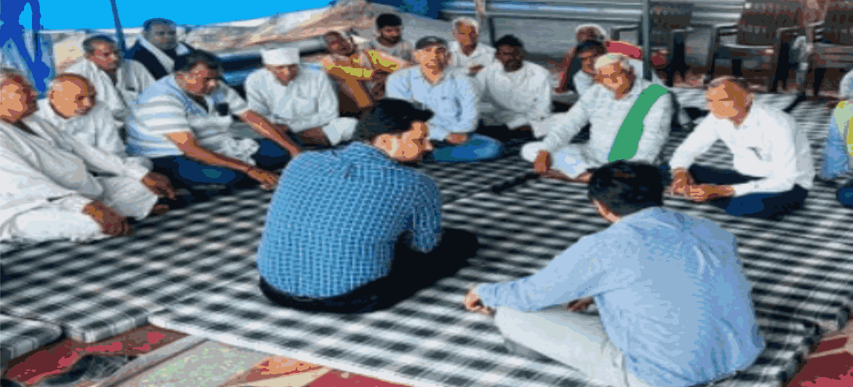 जब तक सर्विस लेन नहीं तब तक नहीं होगा सड़क निर्माण : मेहताब कादयान