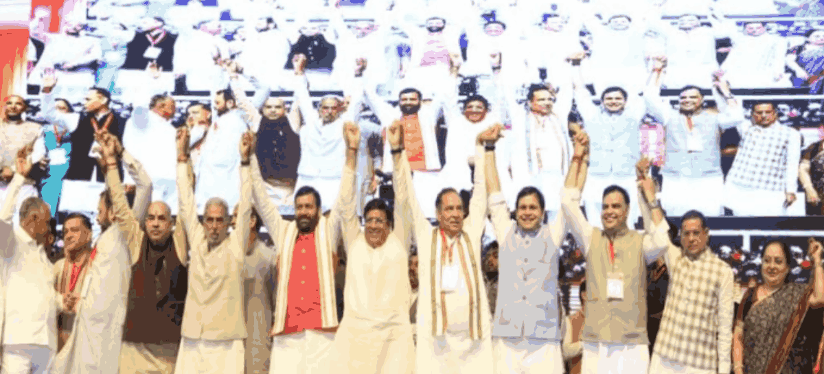 विकसित फरीदाबाद रैली : भाड़े की भीड़ पर उड़ा दिए जनता के दो करोड़ रुपये